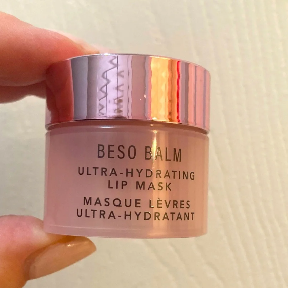 J Lo Beauty Beso Balm Ultra-Hydrating Lip Mask
